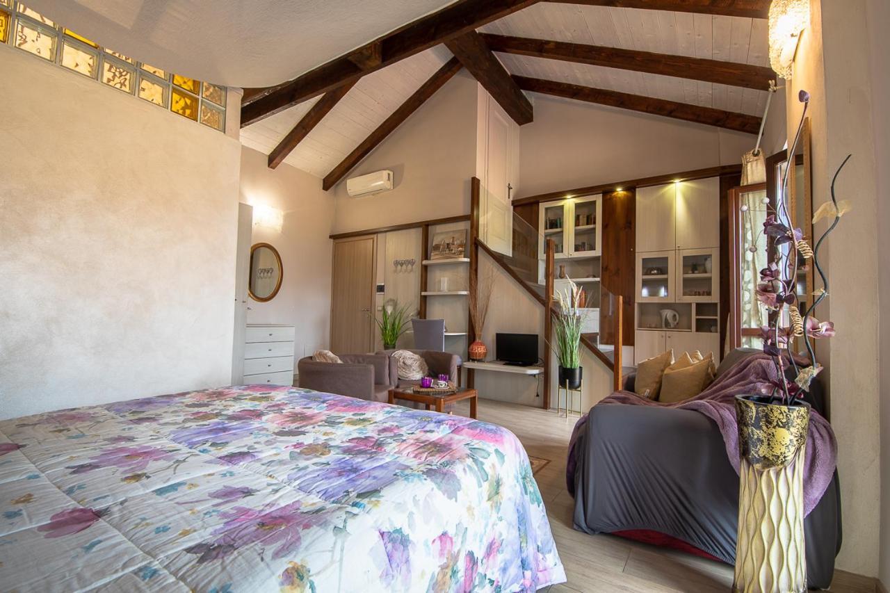 La Valle B&B Asti Bagian luar foto