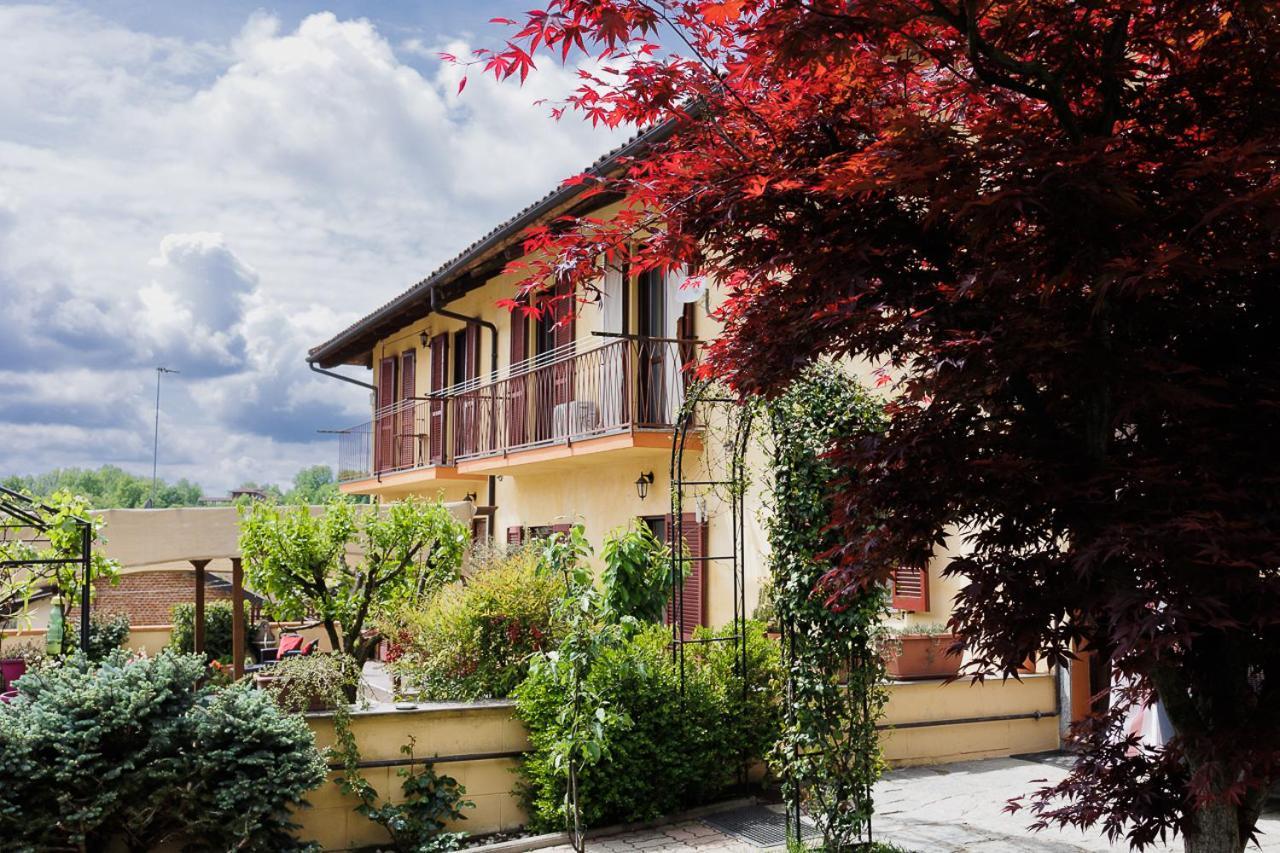 La Valle B&B Asti Bagian luar foto