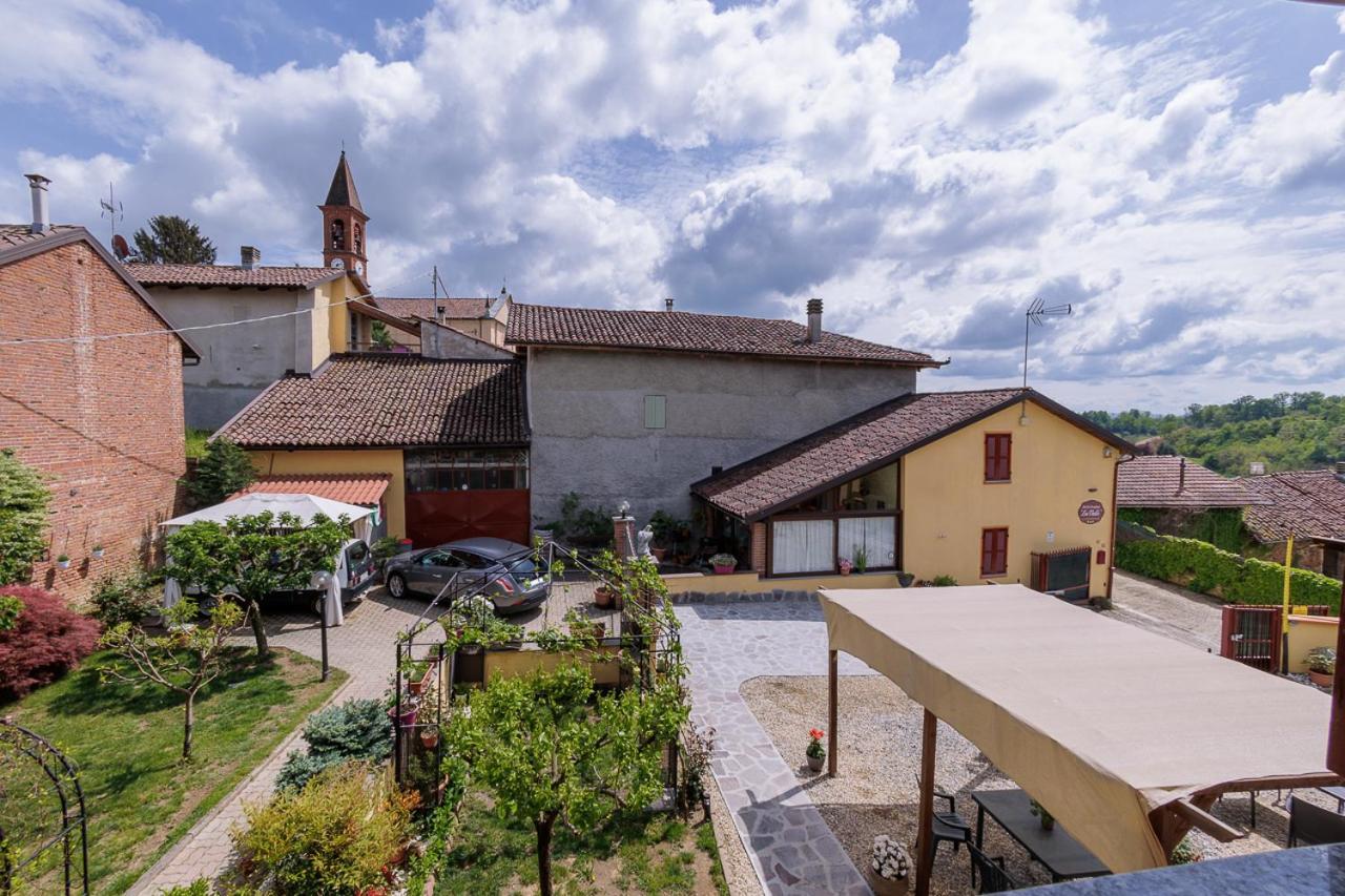 La Valle B&B Asti Bagian luar foto